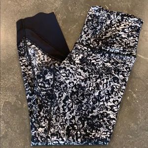 Lululemon Wunder Under High Rise Black Lace Crop 8